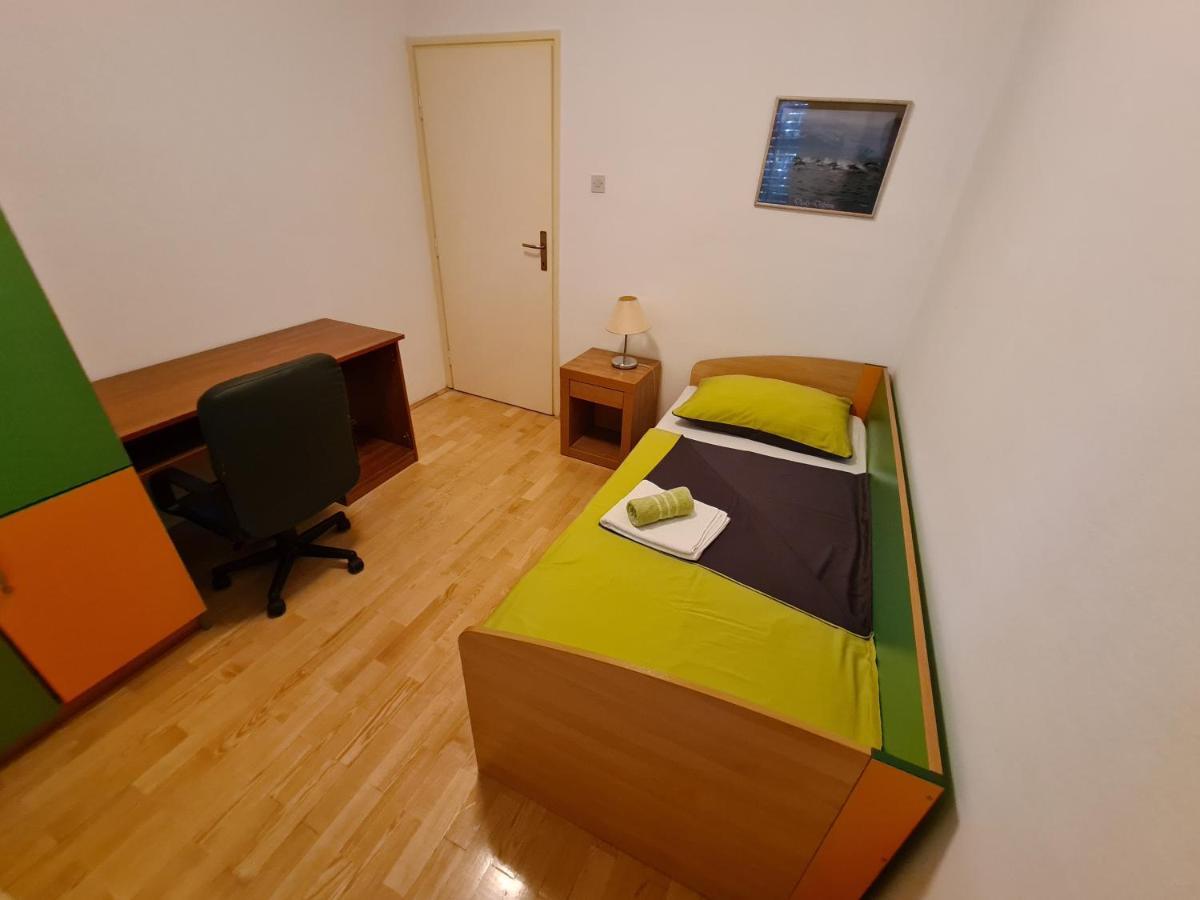 Ivana Apartment *